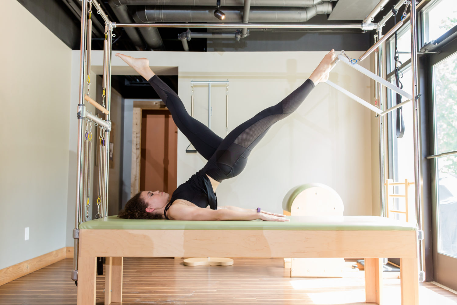 Pilatesbarre39 THE PILATES BARRE STUDIO